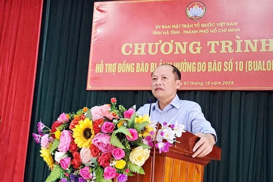 Phó Bí thư Tỉnh ủy, Phó Chủ tịch Thường trực UBND tỉnh Nguyễn Hồng Lĩnh phát biểu tại chương trình. Phó Bí thư Tỉnh ủy, Phó Chủ tịch Thường trực UBND tỉnh Nguyễn Hồng Lĩnh phát biểu tại chương trình.