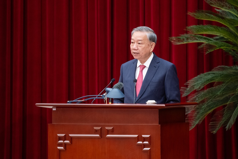 Tổng B&iacute; thư T&ocirc; L&acirc;m ph&aacute;t biểu bế mạc Hội nghị lần thứ 13 Ban Chấp h&agrave;nh Trung ương Đảng kh&oacute;a XIII - Ảnh: VGP/Nhật Bắc