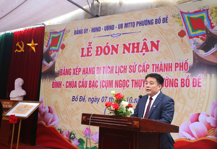 Đồng chí Phạm Bạch Đằng - Phó Bí thư Đảng ủy, Chủ tịch UBND phường Bồ Đề phát biểu tại buổi Lễ Đồng chí Phạm Bạch Đằng - Phó Bí thư Đảng ủy, Chủ tịch UBND phường Bồ Đề phát biểu tại buổi Lễ