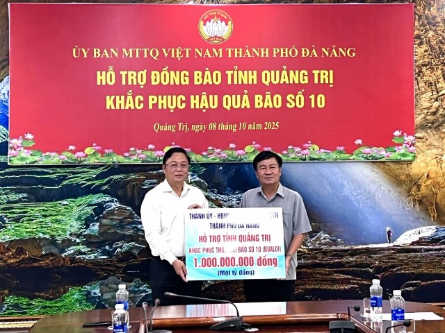 TP. Đà Nẵng sẻ chia khó khăn với Quảng Trị sau bão số 10