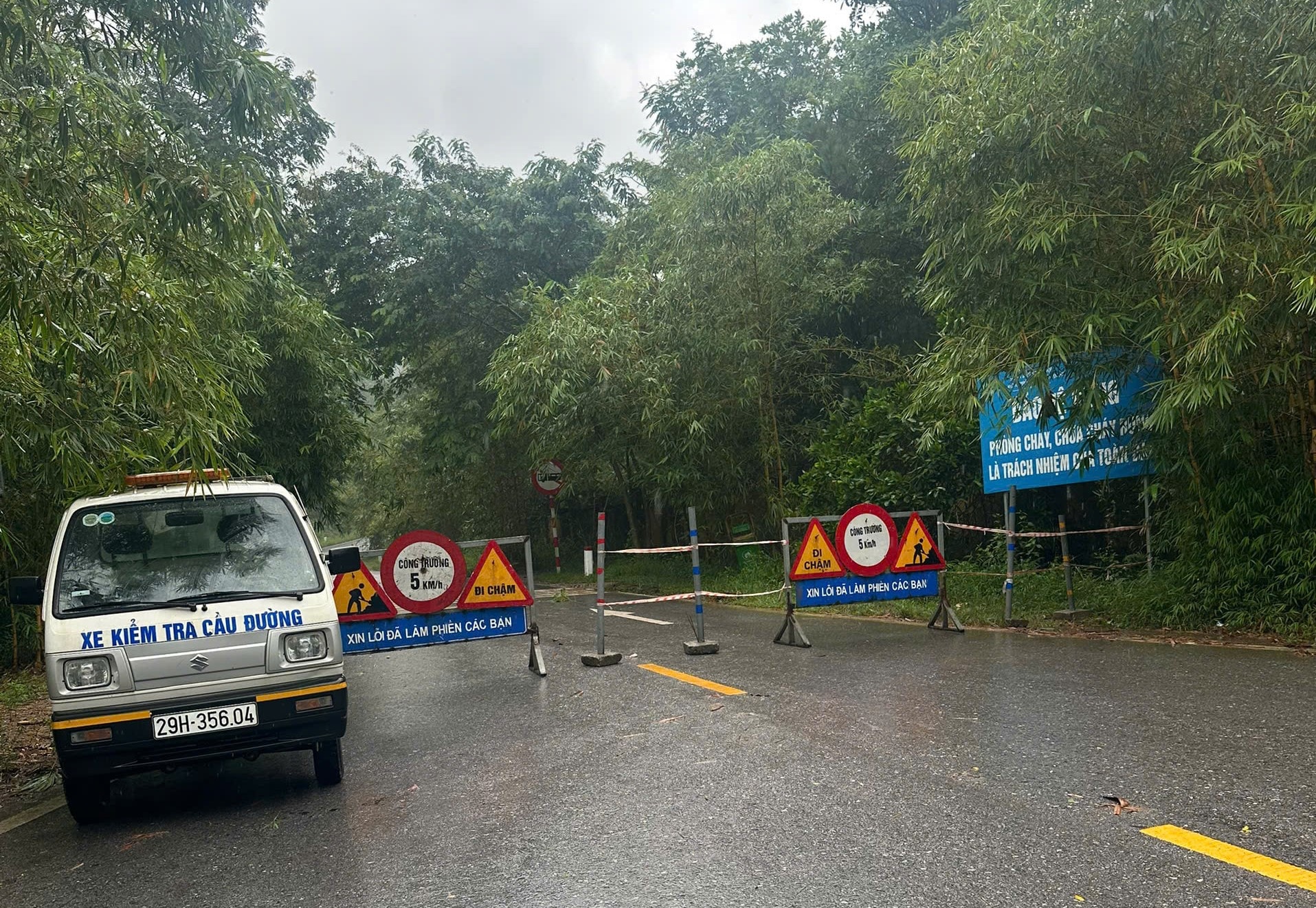 Hà Nội: Xuất hiện nhiều điểm sạt lở tại các xã vùng cao sau mưa bão