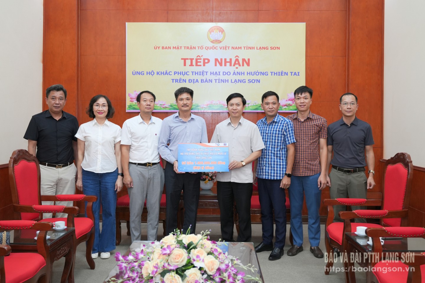 Tập đoàn Xăng dầu Việt Nam chung tay ủng hộ người dân vùng lũ tại Lạng Sơn