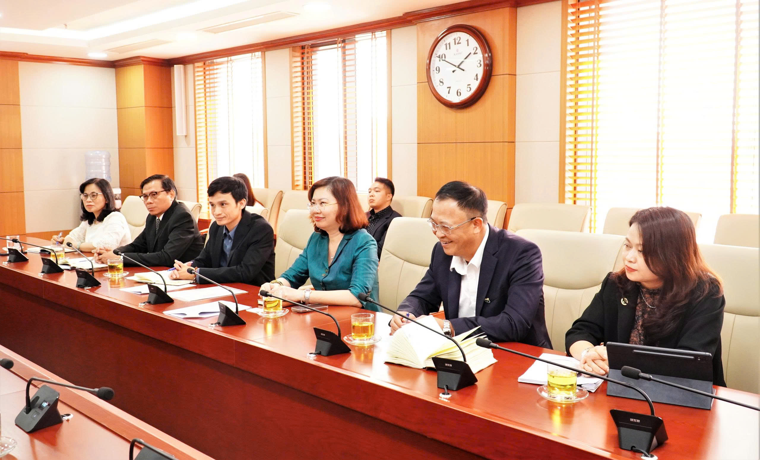 Nasdaq chúc mừng thị trường chứng khoán Việt Nam chính thức được nâng hạng theo công bố của FTSE Russell