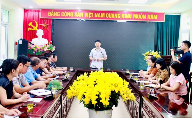 Đinh Quang Tuyên, Phó Bí thư Tỉnh ủy, Chủ tịch Ủy ban MTTQ Việt Nam tỉnh và đoàn công tác làm việc với Đảng ủy, UBND, Ủy ban MTTQ xã Đồng Hỷ Đinh Quang Tuyên, Phó Bí thư Tỉnh ủy, Chủ tịch Ủy ban MTTQ Việt Nam tỉnh và đoàn công tác làm việc với Đảng ủy, UBND, Ủy ban MTTQ xã Đồng Hỷ