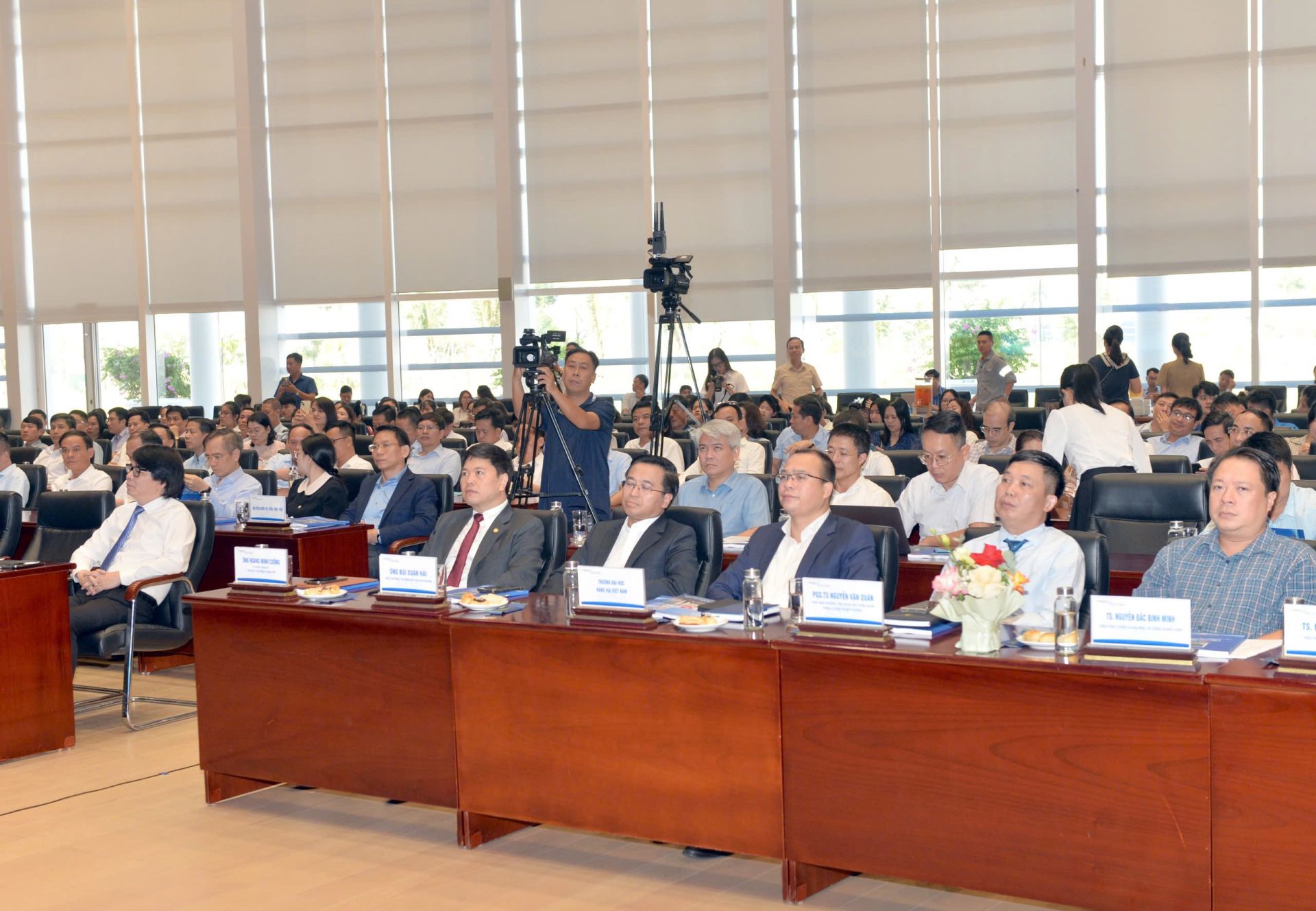 Quang cảnh Hội thảo khoa học: