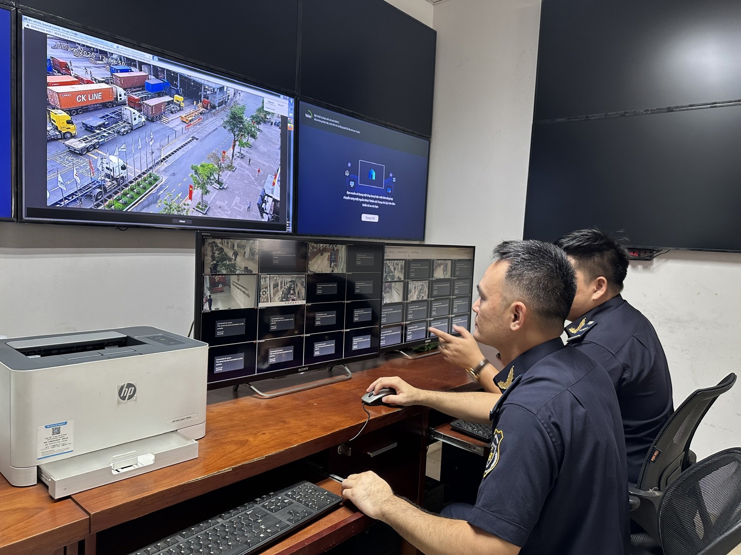 Hải quan cảng Sài Gòn khu vực 1 giám sát hàng hóa trực tuyến