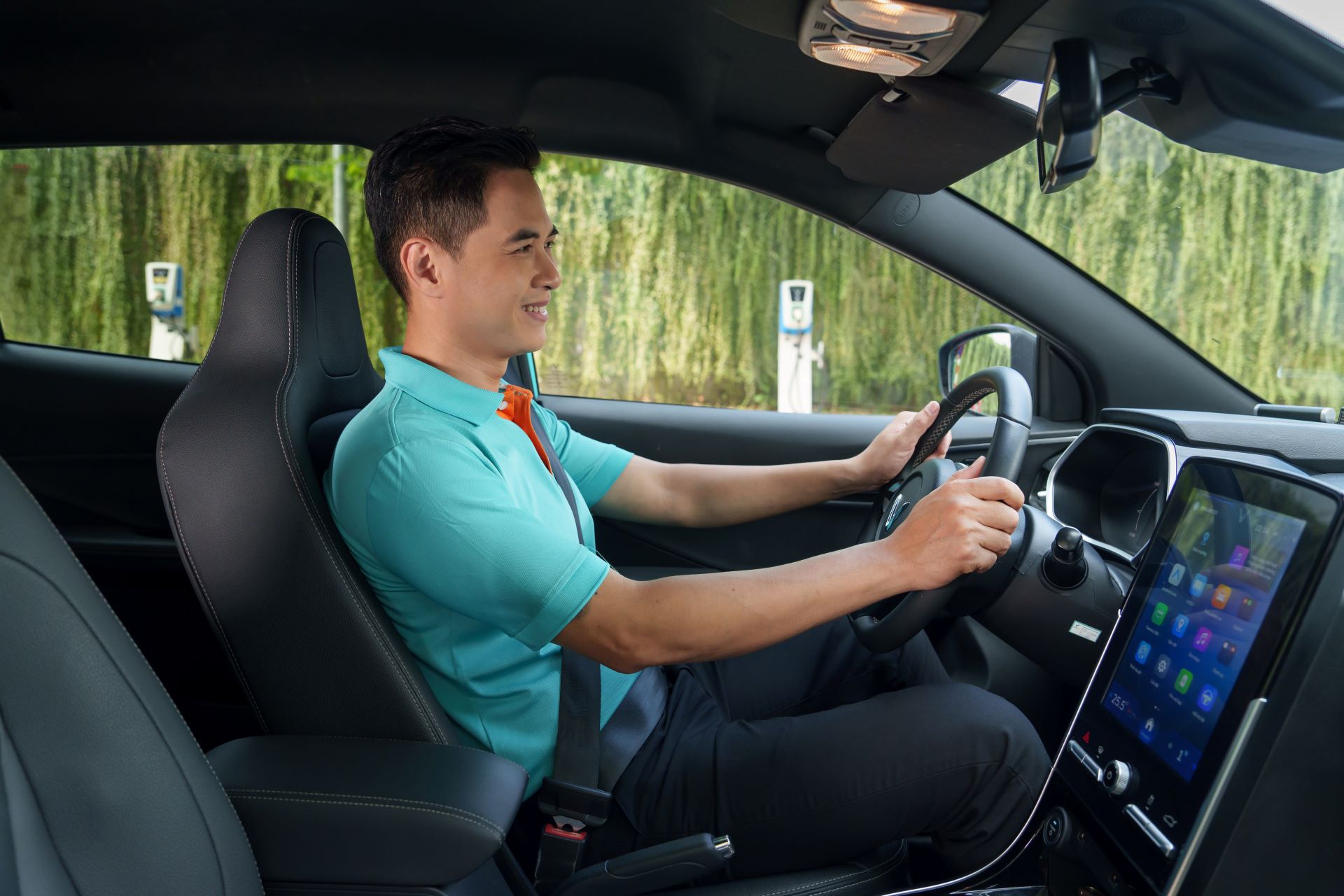 Xanh SM tung ra nhiều chính sách hấp dẫn trong tháng 10, giúp người mới yên tâm gia nhập đội ngũ Bác Tài Xanh