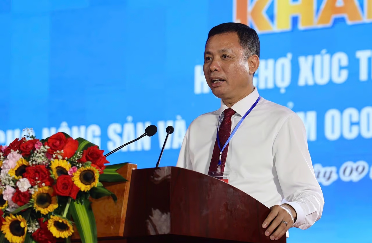 Đồng chí Nguyễn Thành Công, Phó Chủ tịch UBND tỉnh phát biểu tại lễ Khai mạc.