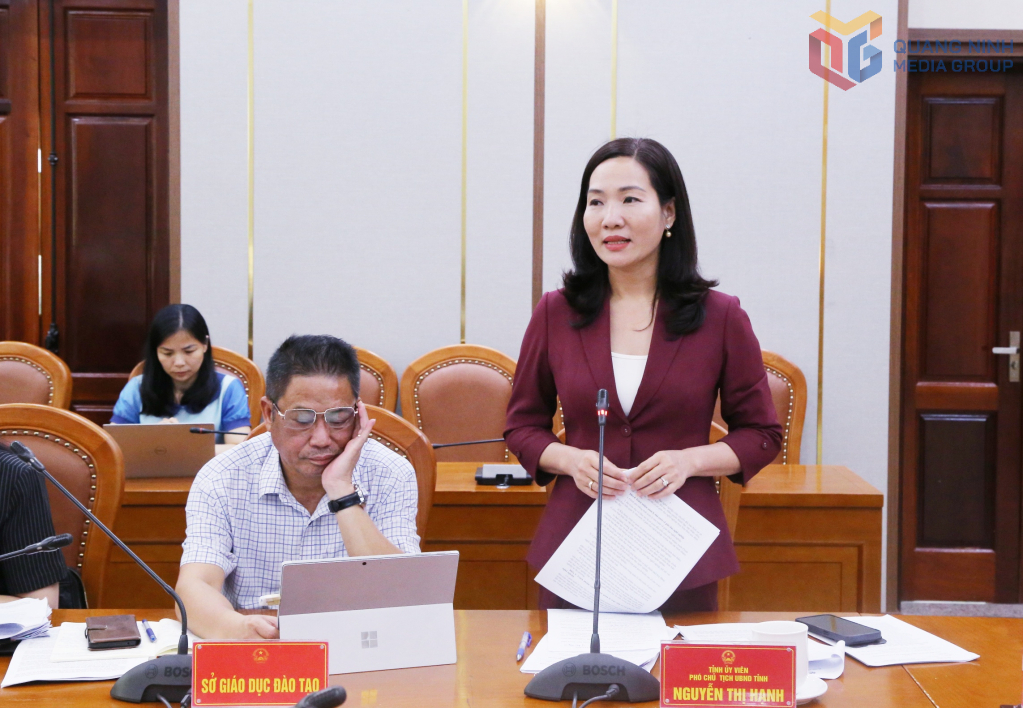 Bà Nguyễn Thị Hạnh, Phó Chủ tịch UBND tỉnh Quảng Ninh phát biểu tại hội nghị.