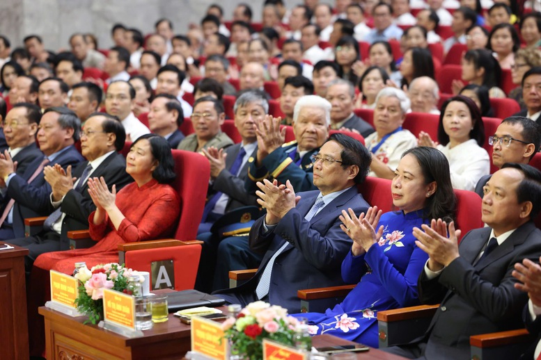 Thủ tướng Phạm Minh Chính dự Đại hội Thi đua yêu nước TP. Hà Nội Thủ tướng Phạm Minh Chính dự Đại hội Thi đua yêu nước TP. Hà Nội