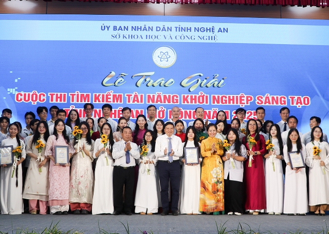 10 dự án khởi nghiệp tiêu biểu được trao giải tại Techfest Nghệ An 2025