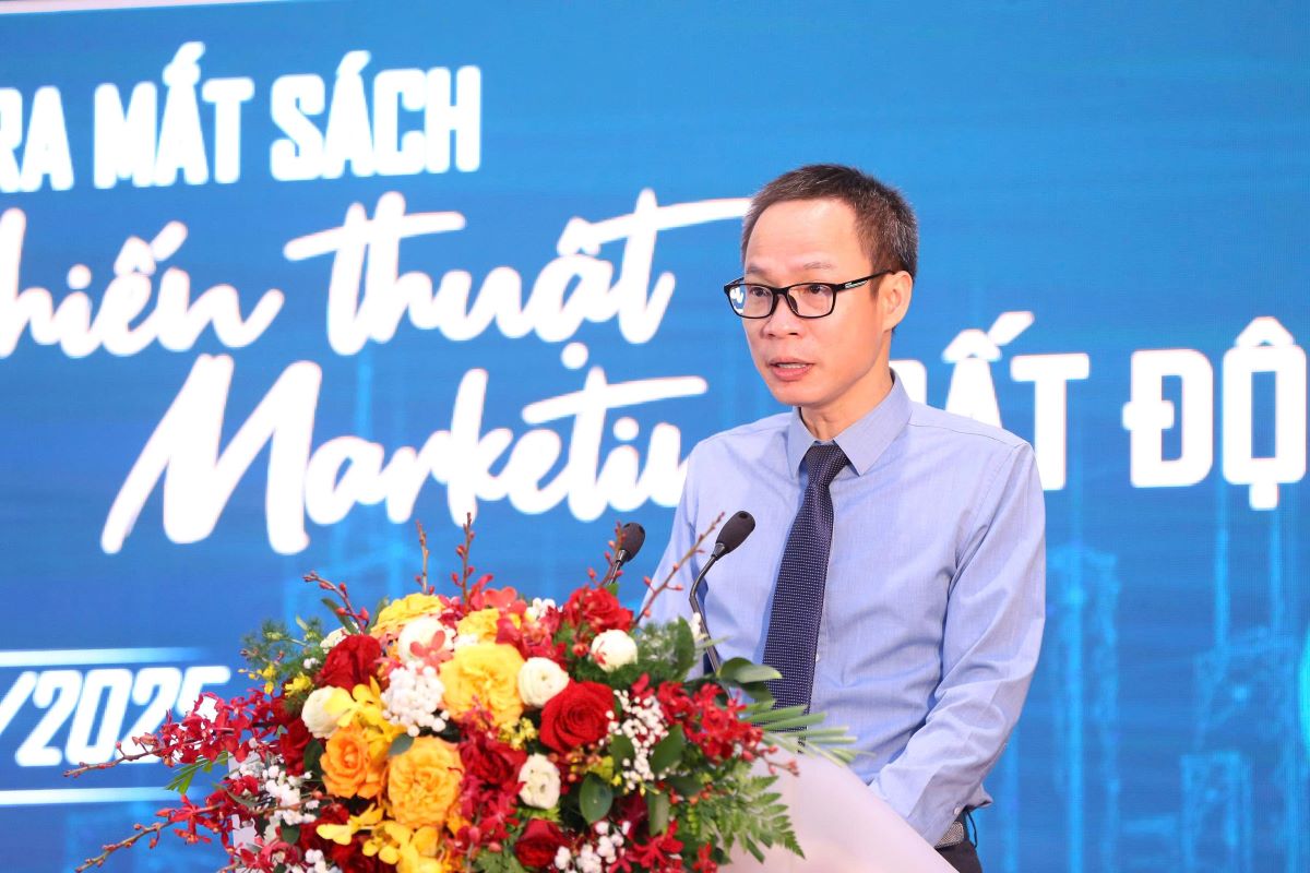 Nhà báo Phạm Nguyễn Toan, Phó Chủ tịch Hiệp hội Bất động sản Việt Nam, Tổng Biên tập Tạp chí điện tử Bất động sản Việt Nam, bày tỏ kỳ vọng chương trình Mini MBA sẽ trở thành mô hình đào tạo hiệu quả, góp phần hình thành thế hệ lãnh đạo “có tâm và có tầm”