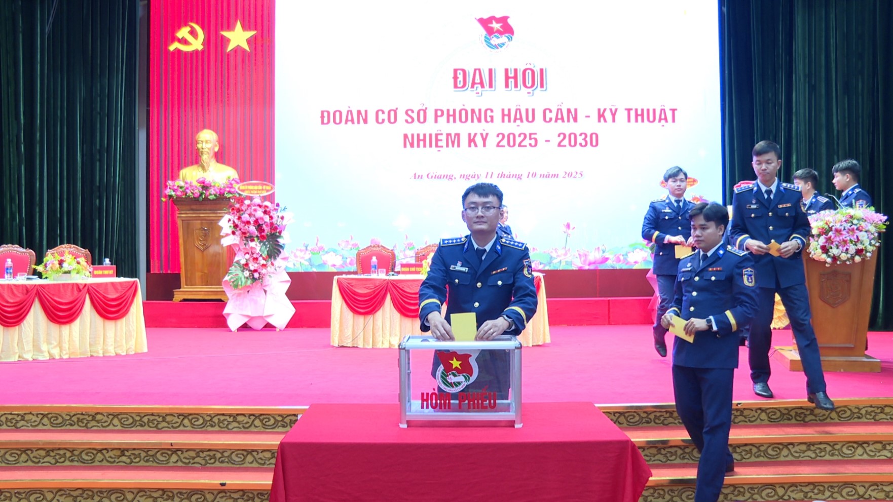 Tuổi trẻ Đoàn cơ sở Phòng Hậu cần - Kỹ thuật (Vùng Cảnh sát biển 4): Bản lĩnh – Trí tuệ – Cống hiến