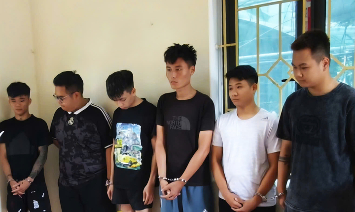 Cơ quan điều tra Công an tỉnh Hưng Yên khởi tố bị can, bắt tạm giam 6 thanh niên. Cơ quan điều tra Công an tỉnh Hưng Yên khởi tố bị can, bắt tạm giam 6 thanh niên.