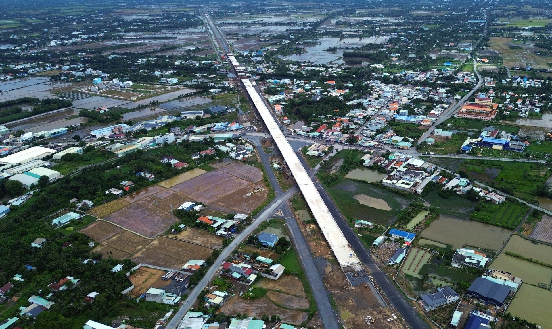 TP. HCM tăng tốc thi công Vành đai 3, phấn đấu thông xe đúng hẹn