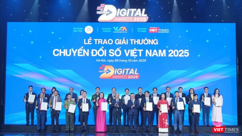 Zalo và Viettel Solutions được vinh danh tại Giải thưởng Chuyển đổi số Việt Nam 2025