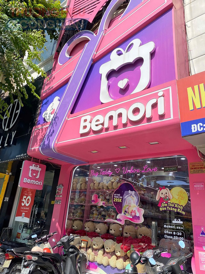 Cửa hàng quà tặng gấu bông Bemori đặt tại số 368 đường Nguyễn Trãi, TP Hà Nội