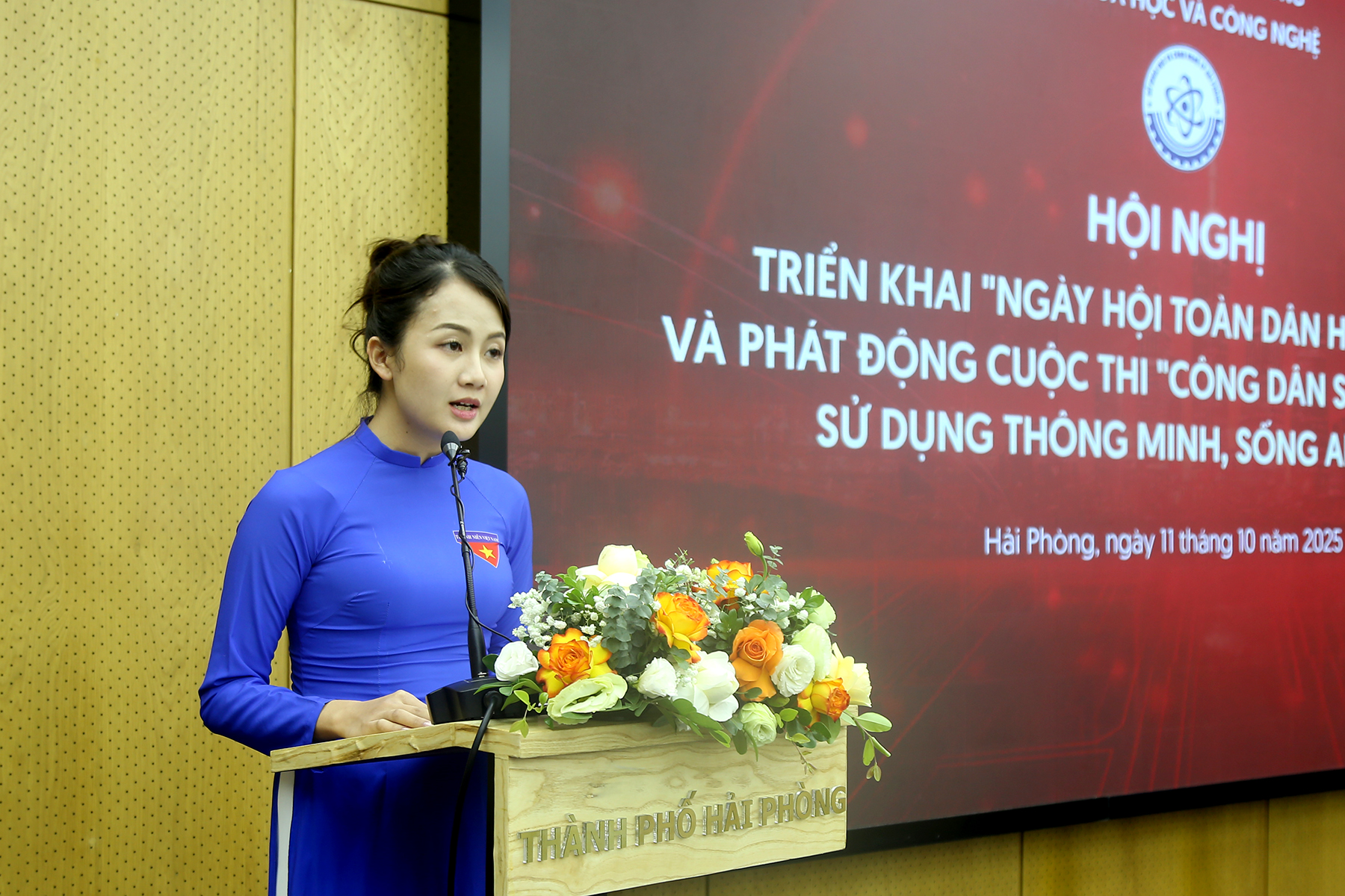 Đại biểu phát biểu hưởng ứng Cuộc thi “Công dân số Hải Phòng – Sử dụng thông minh, sống an toàn”, cam kết tích cực tham gia, lan tỏa tinh thần học tập và rèn luyện kỹ năng số đến cộng đồng. Đại biểu phát biểu hưởng ứng Cuộc thi “Công dân số Hải Phòng – Sử dụng thông minh, sống an toàn”, cam kết tích cực tham gia, lan tỏa tinh thần học tập và rèn luyện kỹ năng số đến cộng đồng.