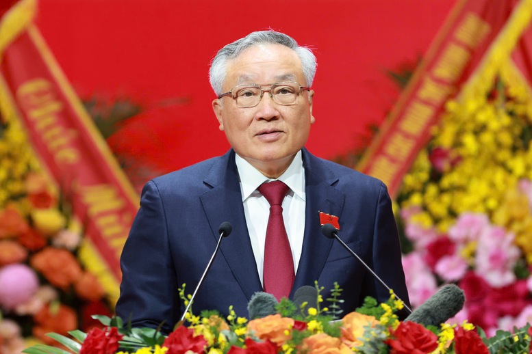 Ủy viên Bộ Chính trị, Phó Bí thư Thường trực Đảng ủy, Phó Thủ tướng Thường trực Chính phủ Nguyễn Hòa Bình trình bày báo cáo chính trị của Ban Chấp hành Đảng bộ Chính phủ nhiệm kỳ 2020-2025 - Ảnh: VGP/Nhật Bắc Ủy viên Bộ Chính trị, Phó Bí thư Thường trực Đảng ủy, Phó Thủ tướng Thường trực Chính phủ Nguyễn Hòa Bình trình bày báo cáo chính trị của Ban Chấp hành Đảng bộ Chính phủ nhiệm kỳ 2020-2025 - Ảnh: VGP/Nhật Bắc