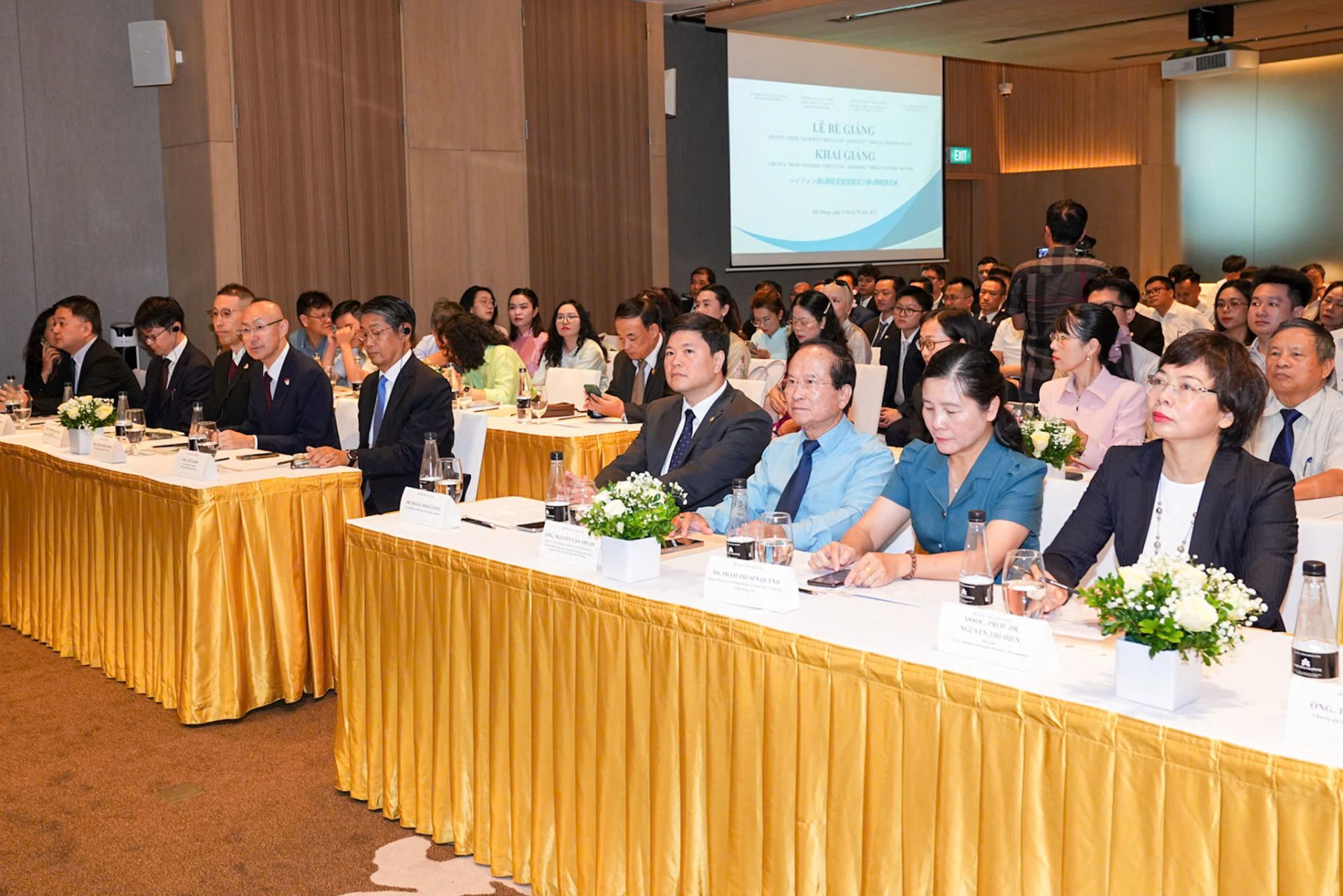 30 học viên thuộc các doanh nghiệp trên địa bàn TP. Hải Phòng hoàn thành Chương trình Giám đốc Chiến lược Keieijuku Khóa 8