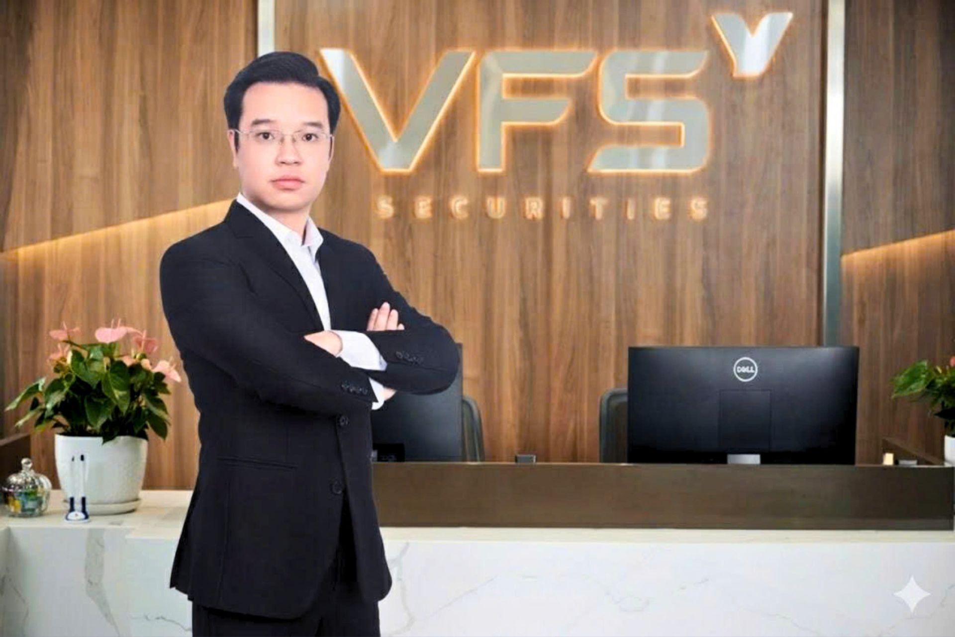 Ông Nguyễn Hoàng Long - Trưởng nhóm phân tích cơ bản - Công ty Cổ phần Chứng khoán Nhất Việt (VFS)