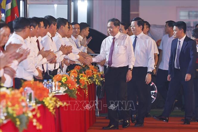 Chủ tịch Quốc hội Trần Thanh Mẫn dự Lễ tưởng niệm 725 năm ngày mất của Anh hùng dân tộc Trần Hưng Đạo. Ảnh: Doãn Tấn/TTXVN