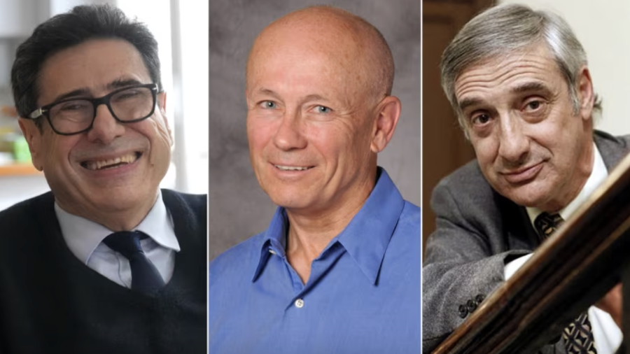 Từ trái qua: ba nhà kinh tế học Philippe Aghion, Peter Howitt và Joel Mokyr.