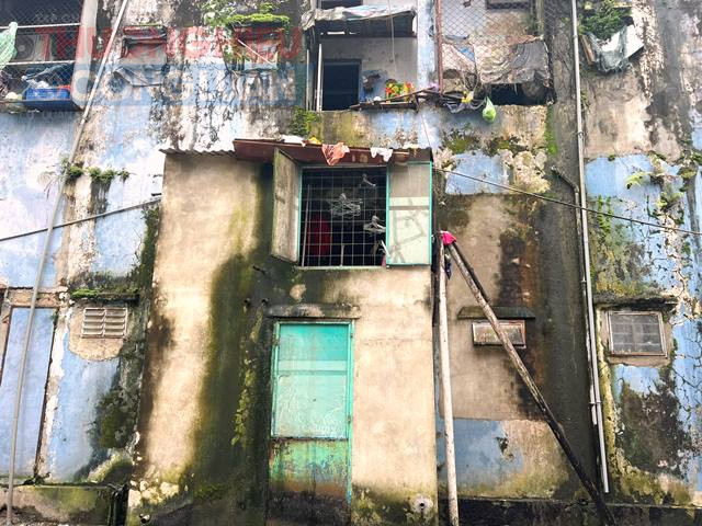 Khu chung cư Hòa Minh (đường Trần Anh Tông, phường Thanh Khê), xuống cấp sau hơn 20 năm sử dụng.