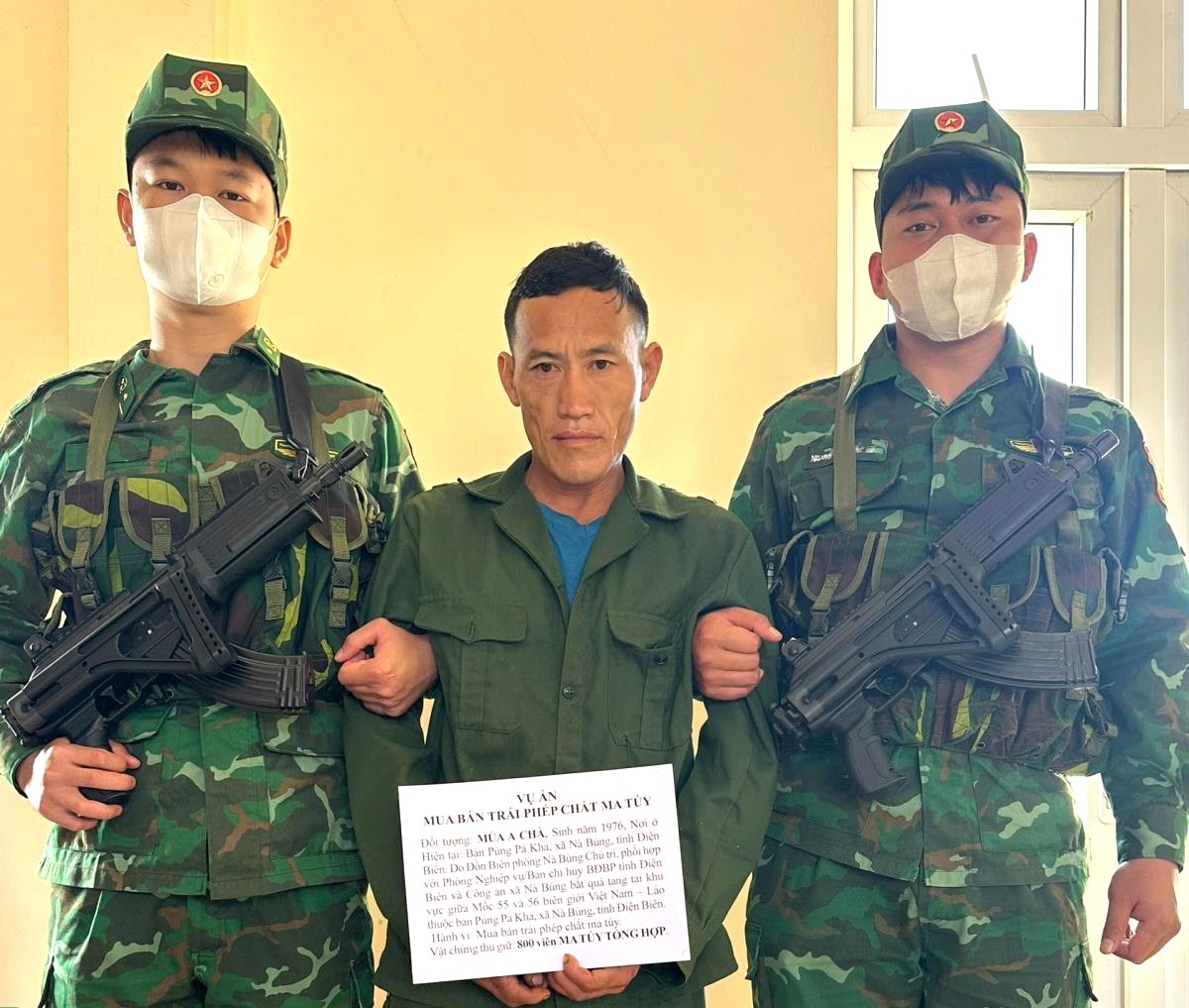 Điện Biên: Bắt giữ đối tượng mua bán trái phép 800 viên ma túy tổng hợp và 0,56 gram heroin