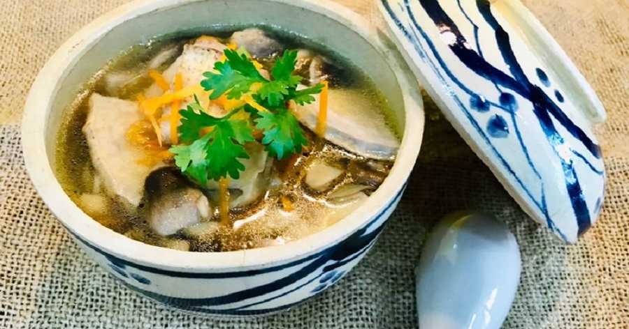 Canh khoai môn chay