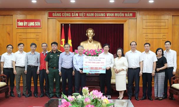 Đà Nẵng và Hải Phòng hỗ trợ 4 tỷ đồng giúp Lạng Sơn khắc phục hậu quả bão số 11