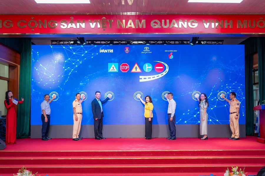 Lễ phát động Chương trình Sáng kiến An toàn giao thông Việt Nam 2025 Lễ phát động Chương trình Sáng kiến An toàn giao thông Việt Nam 2025