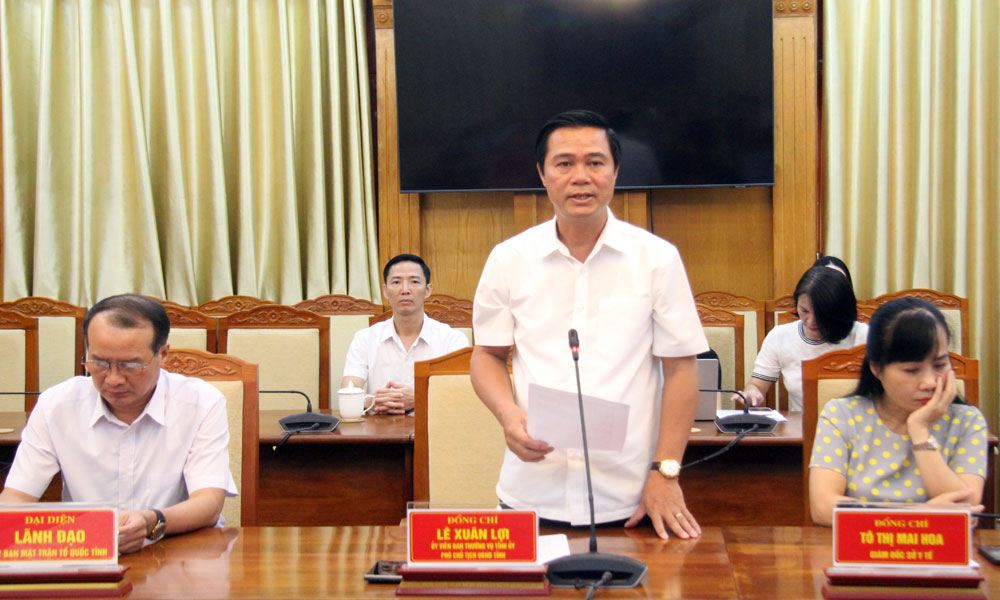 Đồng chí Lê Xuân Lợi - Phó Chủ tịch UBND tỉnh bắc Ninh phát biểu tại buổi làm việc. Đồng chí Lê Xuân Lợi - Phó Chủ tịch UBND tỉnh bắc Ninh phát biểu tại buổi làm việc.