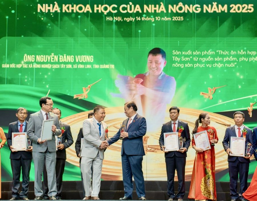 Ông Nguyễn Đăng Vương được vinh danh là “Nhà khoa học của nhà nông”.