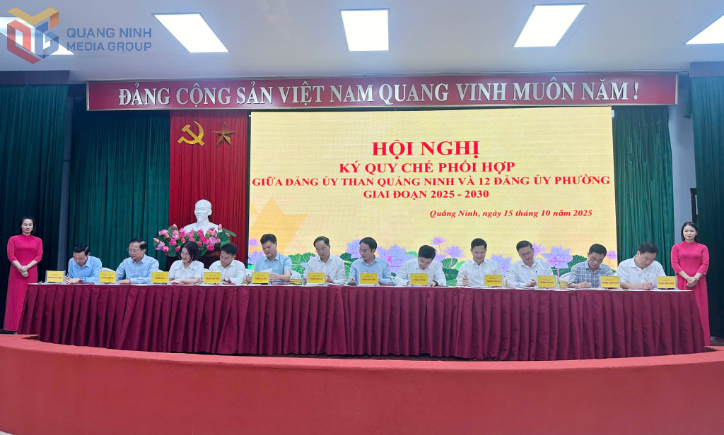 Ký kết quy chế phối hợp giữa Đảng ủy Than Quảng Ninh và Đảng ủy 12 phường