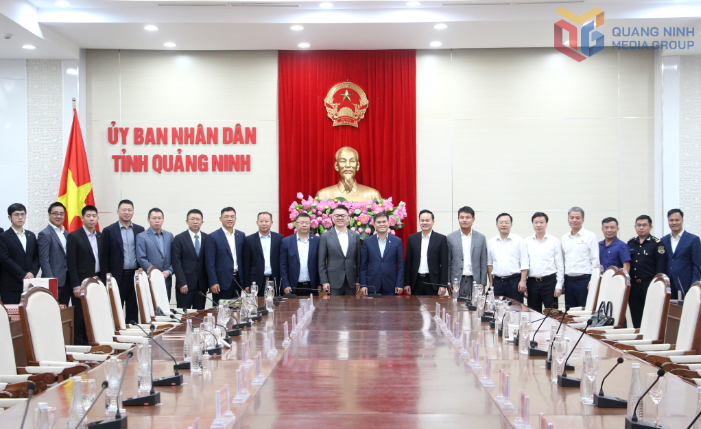 Chủ tịch UBND tỉnh Quảng Ninh làm việc với Tập đoàn TCL Technology