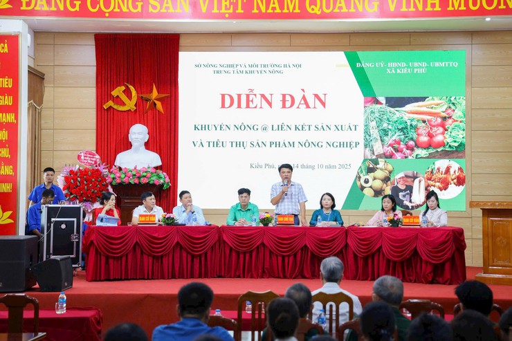 Quang cảnh Diễn đàn Khuyến nông @ liên kết sản xuất và tiêu thụ sản phẩm nông nghiệp