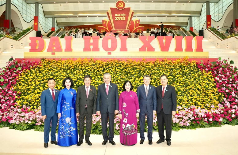 Đại hội khẳng định quyết tâm của Đảng bộ và nhân dân Thủ đô tiên phong cùng cả nước tiến vào kỷ nguyên mới - Ảnh: VGP/GH