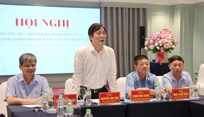 Hội nghị gặp gỡ các doanh nghiệp khai thác đất, cát trên địa bàn tỉnh Thanh Hóa