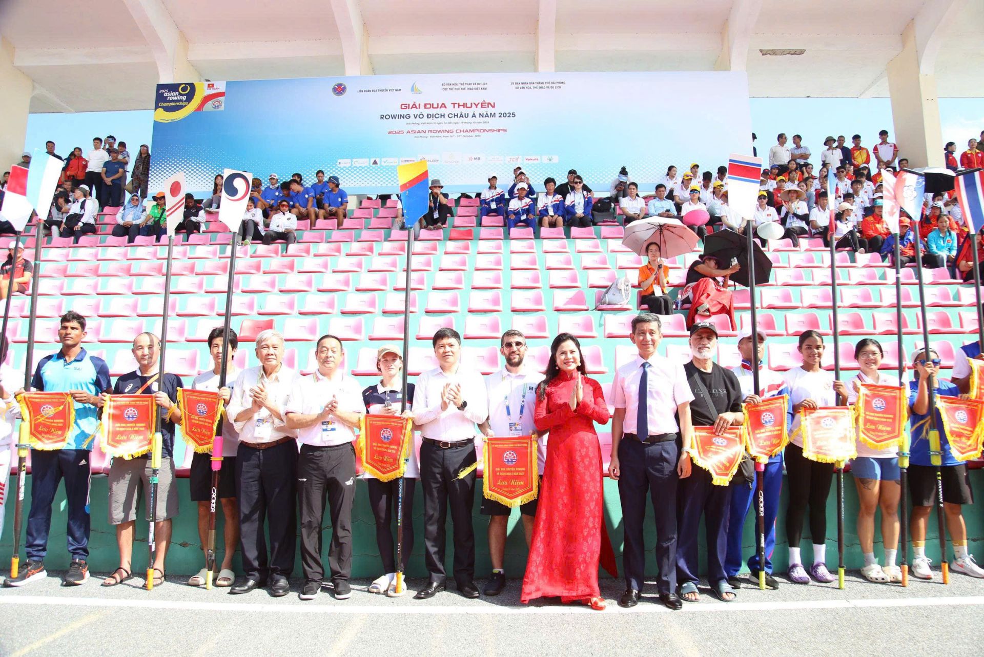 Khai mạc Giải Đua thuyền Rowing Vô địch Châu Á năm 2025 tại thành phố Hải Phòng