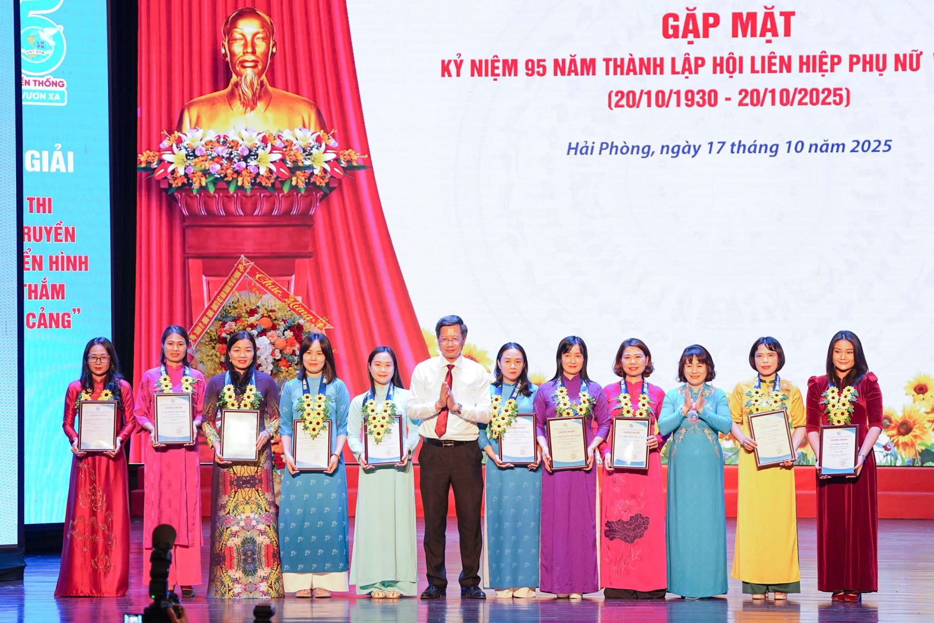 Hội Liên hiệp Phụ nữ TP. Hải Phòng gặp mặt kỷ niệm 95 năm Ngày thành lập Hội Liên hiệp Phụ nữ Việt Nam