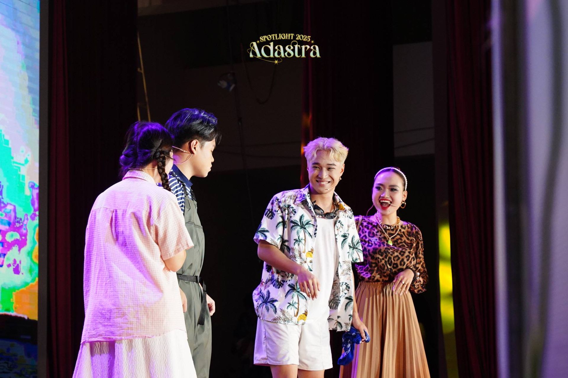 Vở kịch “Giai điệu biển xanh” đem lại nhiều cảm xúc sâu lắng về hành trình trưởng thành. (Ảnh: BTC)