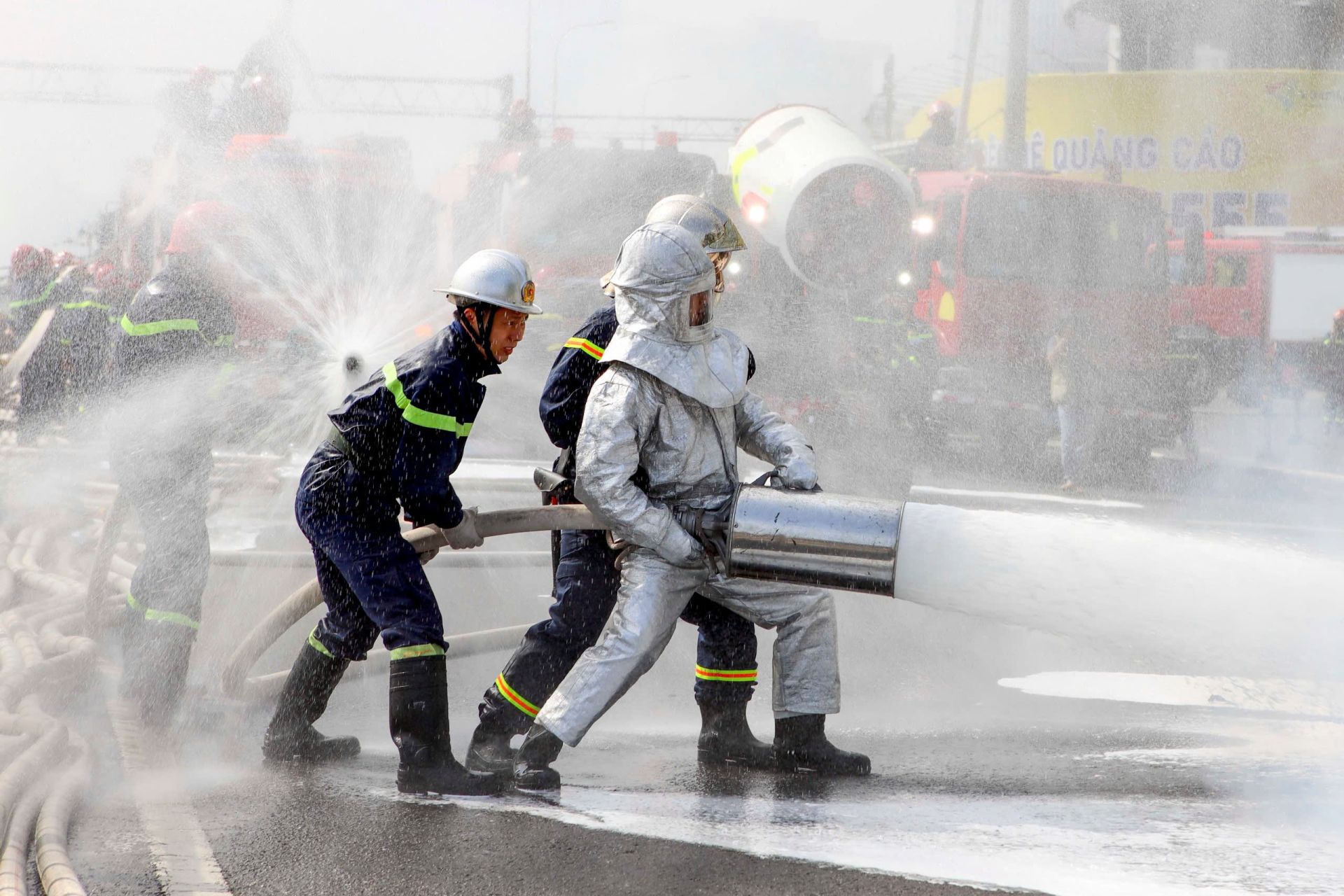 TP. HCM tổ chức diễn tập phương án chữa cháy và cứu nạn, cứu hộ tại dự án Vinhomes Grand Park