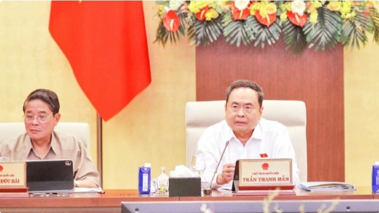 Chủ tịch Quốc hội Trần Thanh Mẫn phát biểu ý kiến tại phiên họp. (Ảnh: ĐĂNG ANH) Chủ tịch Quốc hội Trần Thanh Mẫn phát biểu ý kiến tại phiên họp. (Ảnh: ĐĂNG ANH)