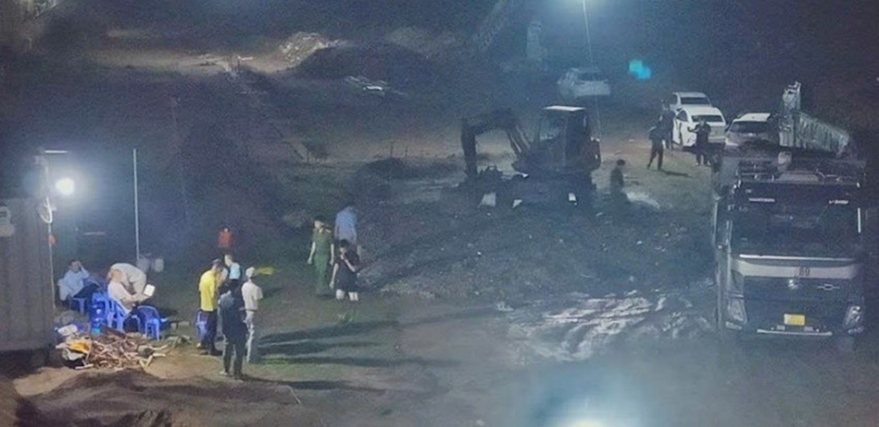 Hưng Yên: Xử phạt Công ty Victoria chôn lấp 50 tấn rác trái quy định