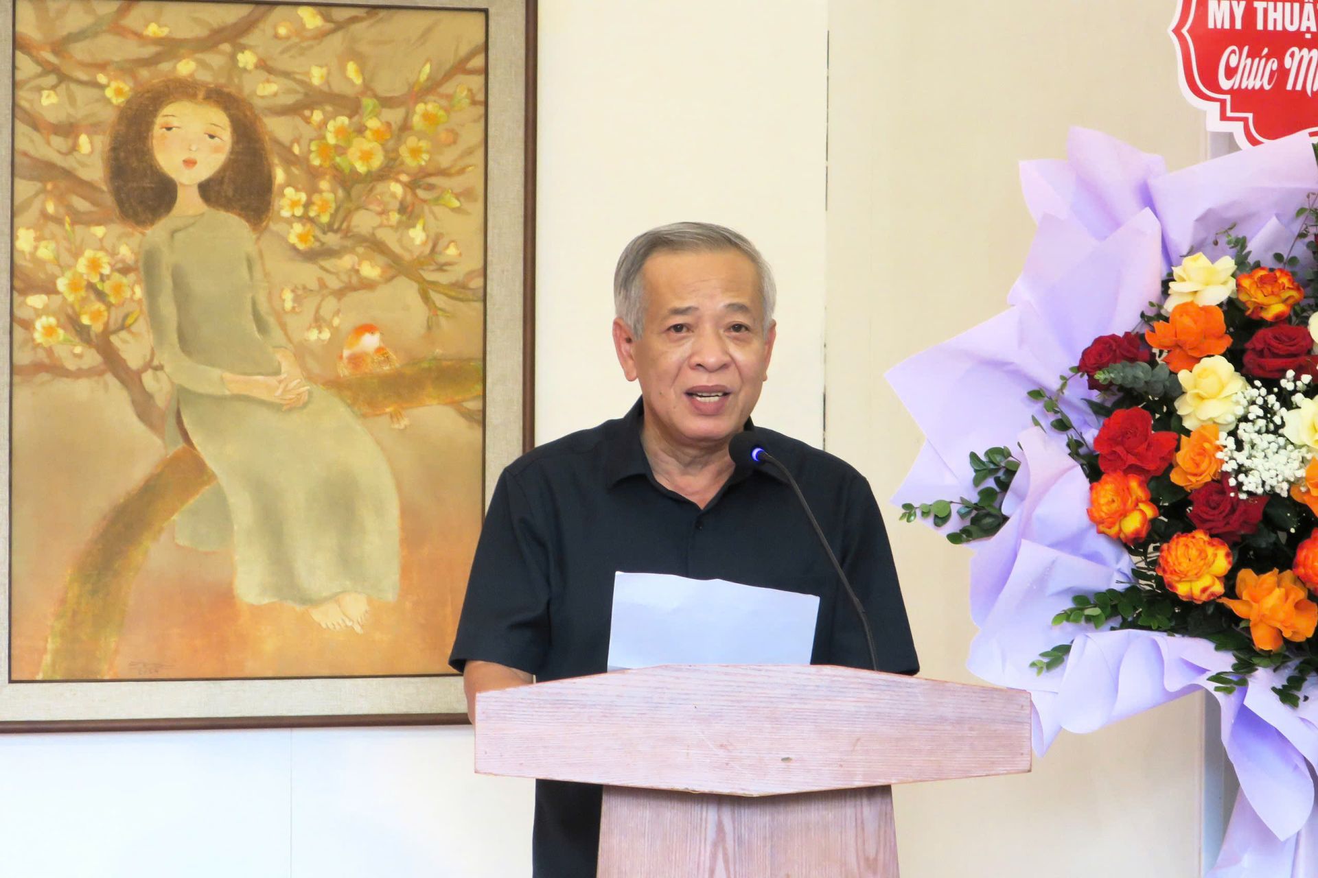 Ông Lê Như Hải, Chủ tịch Hội Liên hiệp Văn học Nghệ thuật Hải Phòng phát biểu.