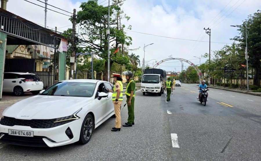 Hà Tĩnh thành lập 19 tổ công tác xử lý vi phạm nồng độ cồn trên địa bàn toàn tỉnh