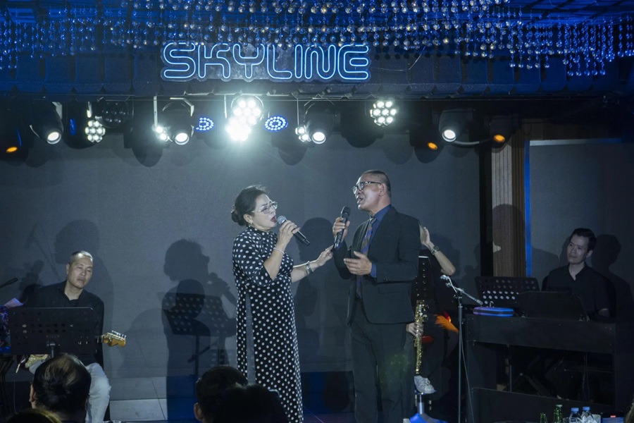 Đêm nhạc khép lại với thông điệp nhân văn về sức mạnh của âm nhạc và lòng nhân ái