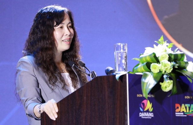 Giám đốc Sở VHTTDL TP. Đà Nẵng Trương Thị Hồng Hạnh phát biểu tại hội thảo. Giám đốc Sở VHTTDL TP. Đà Nẵng Trương Thị Hồng Hạnh phát biểu tại hội thảo.
