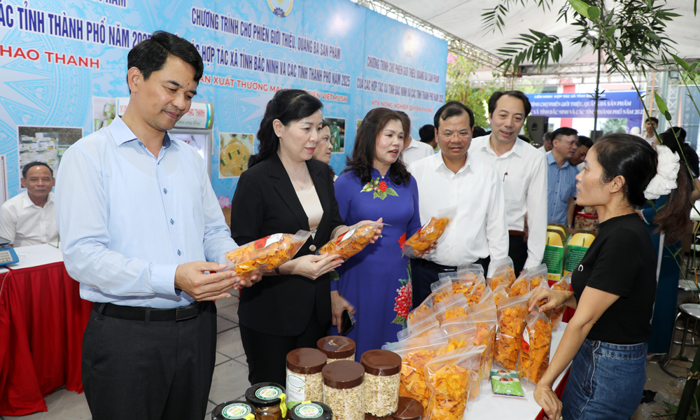 Bắc Ninh: Gần 40 gian hàng sản phẩm OCOP tham gia Chợ phiên Hợp tác xã năm 2025